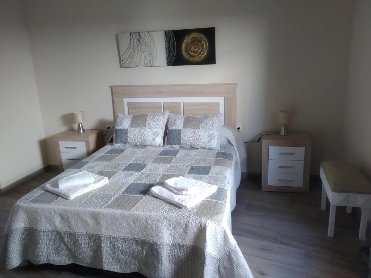 Apartamento Fregenal Centro R&S Fregenal de la Sierra Buitenkant foto